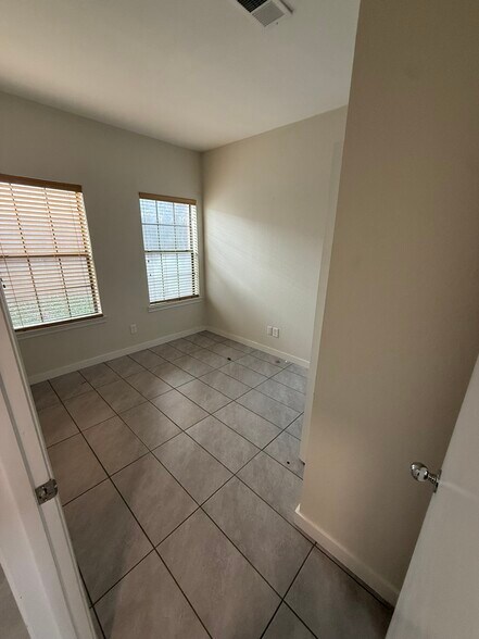 More Photos Of , Dallas Multifamily For Sale
