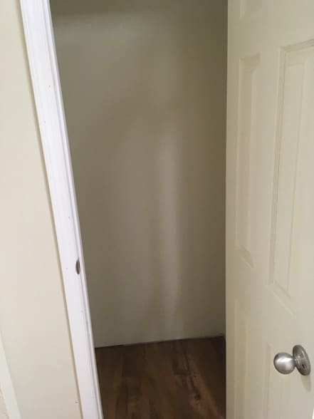 More Photos Of 137 E Washington St, Shelbyville Lodge Meeting Hall For Sale