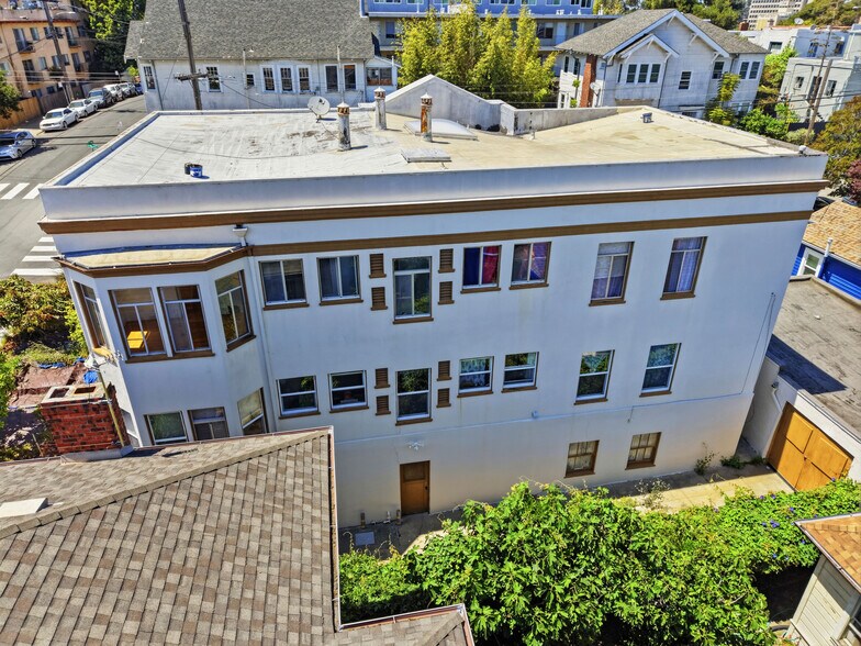 More Photos Of 304 Fairmount Ave, Oakland Apartments For Sale