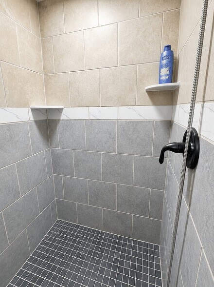 More Photos Of 49-51 Park Ave, Binghamton Apartments For Sale