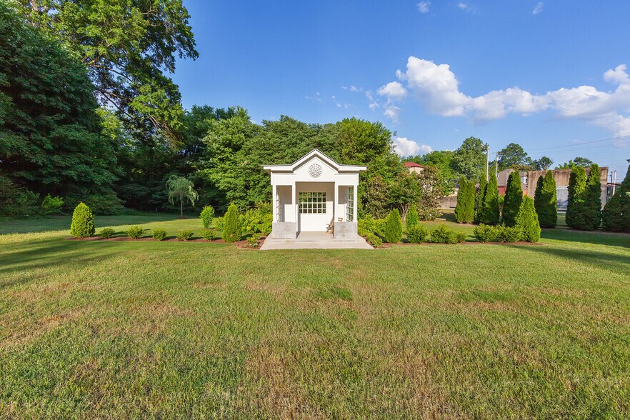 More Photos Of 204 E Deaderick St, Jackson Land For Sale