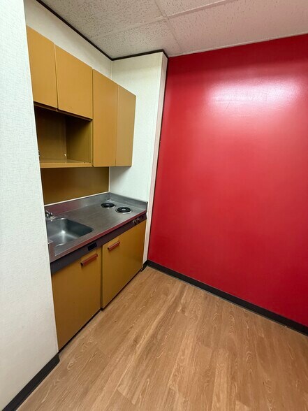 More Photos Of 500 Market St, Steubenville Office For Lease