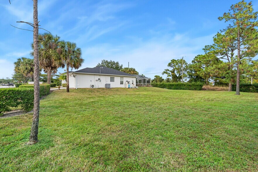 More Photos Of 5106 Lee Blvd, Lehigh Acres Office For Sale