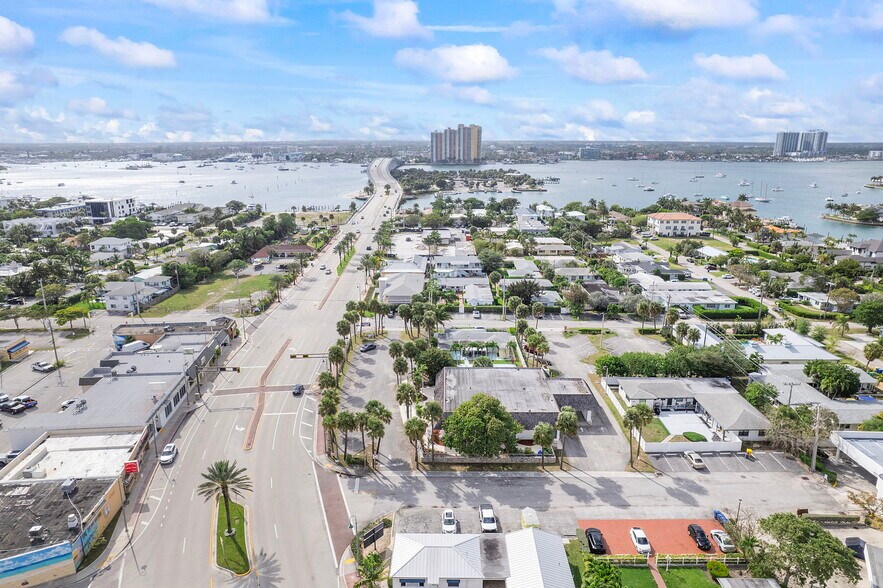 More Photos Of 1200 E Blue Heron Blvd, Riviera Beach Land For Sale