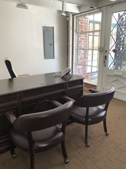 More Photos Of 1025-1126 Westwood Blvd, Los Angeles Unknown For Lease