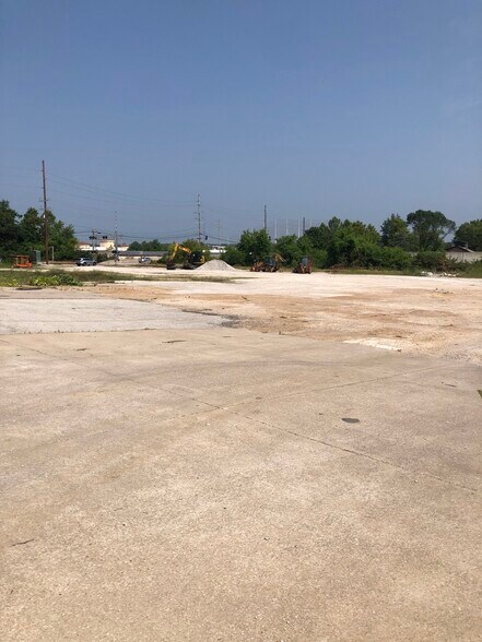 More Photos Of 16659 Old Chesterfield Rd, Chesterfield Land For Sale