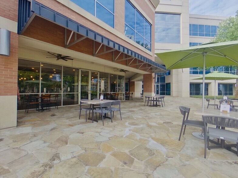 More Photos Of 10603 W Sam Houston Pky N, Houston Unknown For Lease