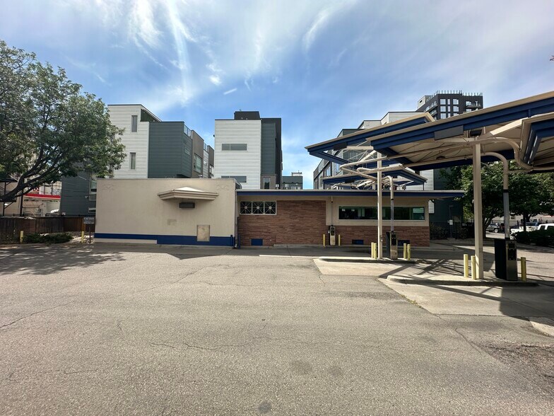 More Photos Of 1028 Acoma St, Denver General Retail For Lease