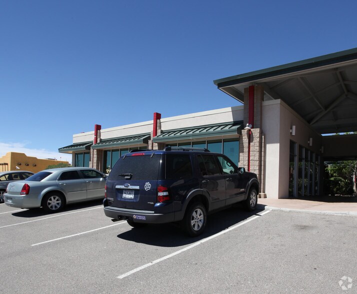 Primary Photo Of 7170 Westwind Dr, El Paso Medical For Lease