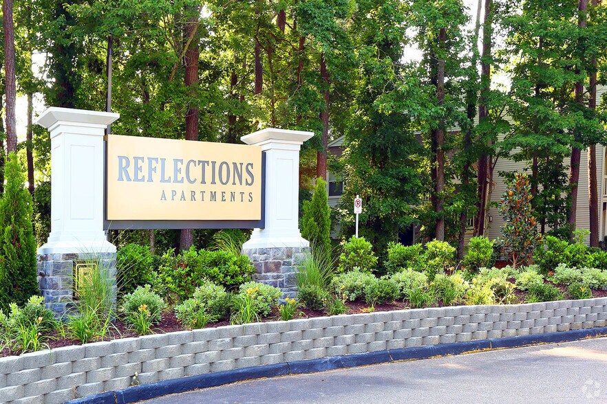 More Photos Of 3001 Reflections Way, Virginia Beach Apartments For Sale