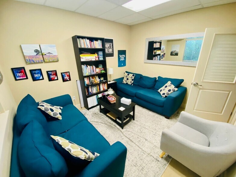 More Photos Of 618 Comal Ave, New Braunfels Loft Creative Space For Lease