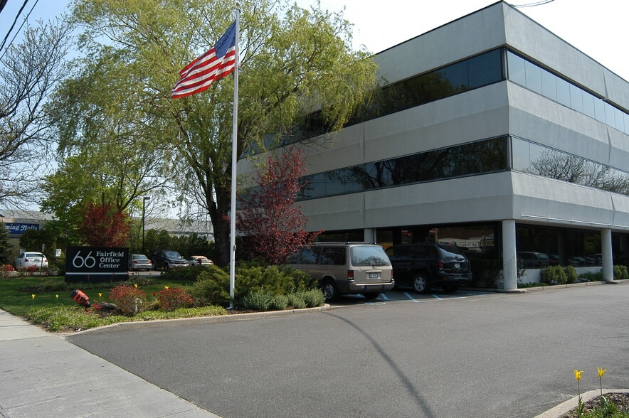 66 Commack Rd, Commack, NY 11725 Office For Lease