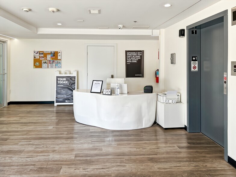 More Photos Of 25814 Budde Rd, Spring Loft Creative Space For Sale