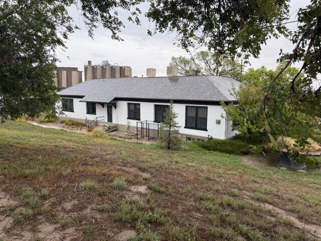 More Photos Of 4629 N Overland Trl, Laporte Unknown For Lease