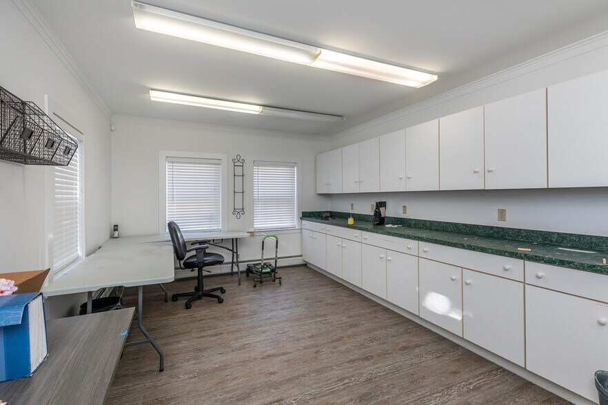 More Photos Of 22 Kent Road, Cornwall Bridge Loft Creative Space For Sale