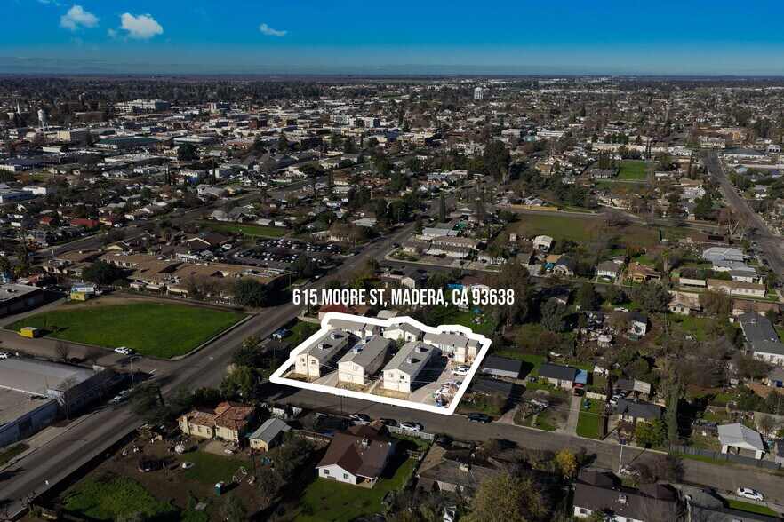 Primary Photo Of 609-615 Moore St, Madera Apartments For Sale