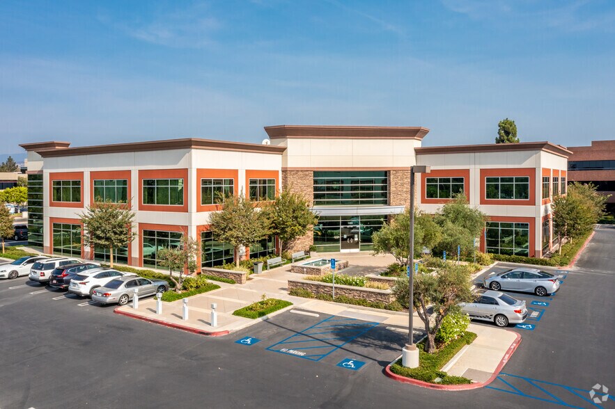 More Photos Of 1422 Edinger Ave, Tustin Office For Sale
