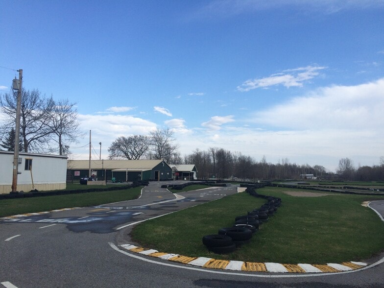 More Photos Of 6336 Fallowfield Rd, Ottawa Land For Lease