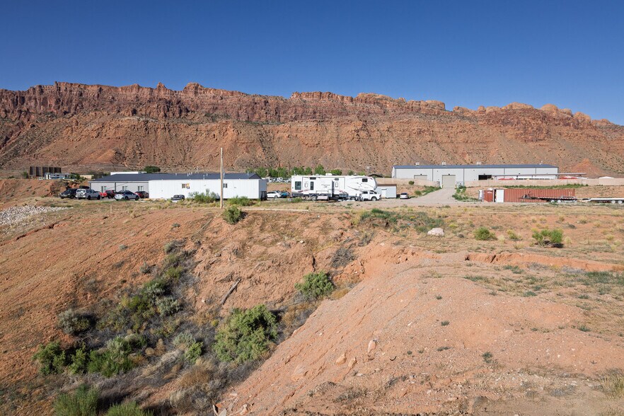 More Photos Of 1880 Skyline Dr, Moab Land For Sale