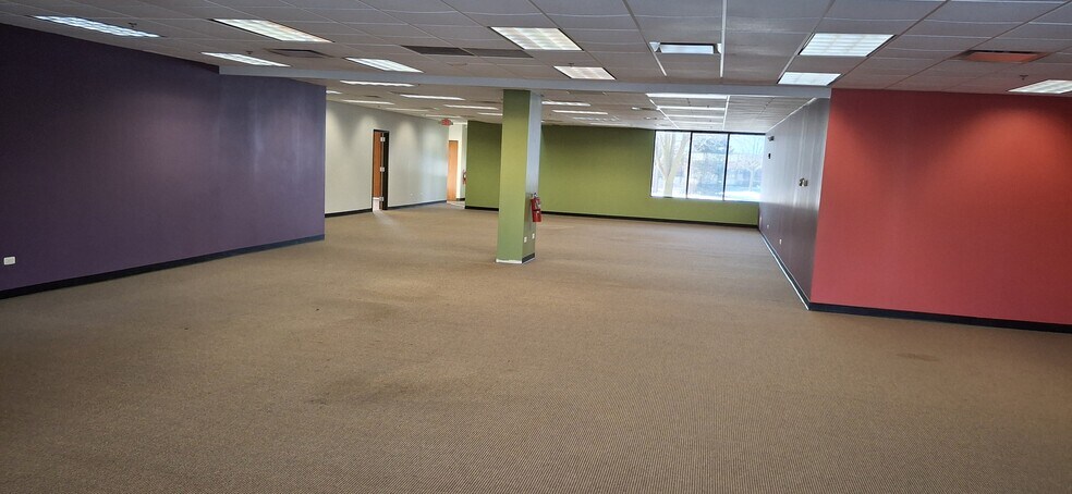 More Photos Of 18401 Maple Creek Dr, Tinley Park Medical For Lease
