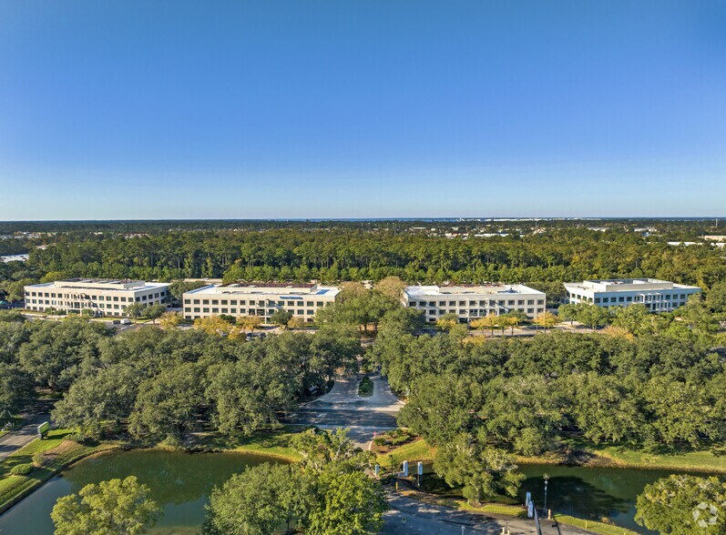 More Photos Of 6440 Southpoint Pky, Jacksonville Office For Lease