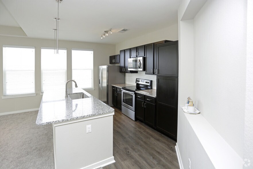 More Photos Of 11010 Twenty Mile Rd, Parker Apartments For Lease