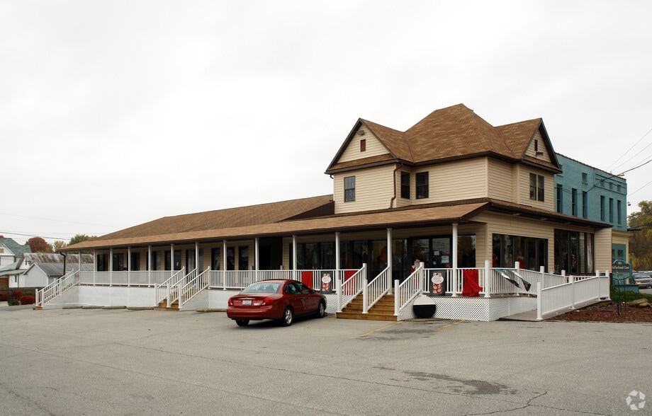 More Photos Of 3009 Murdoch Ave, Parkersburg General Retail For Lease