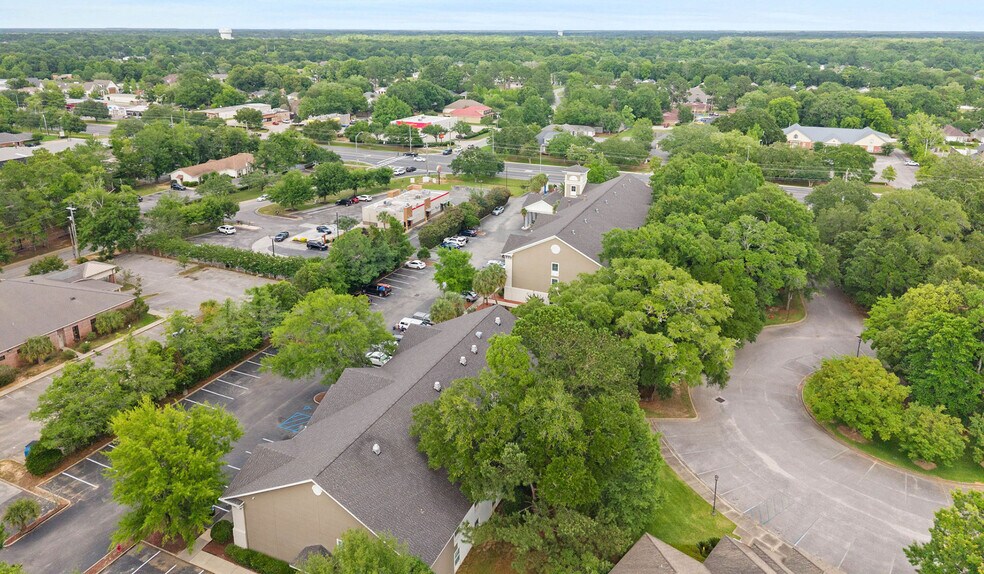 More Photos Of 19751 S Greeno Rd, Fairhope Hotel For Sale