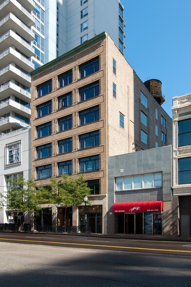 Primary Photo Of 1323 S Michigan Ave, Chicago Apartments For Sale