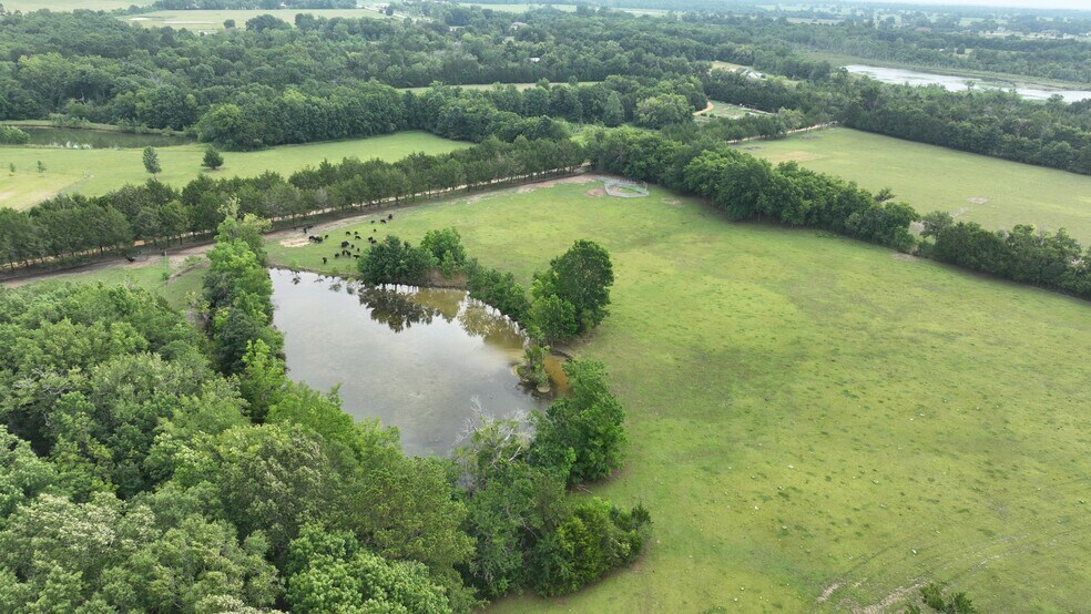 More Photos Of 9712 US Highway 31, Hope Hull Land For Sale