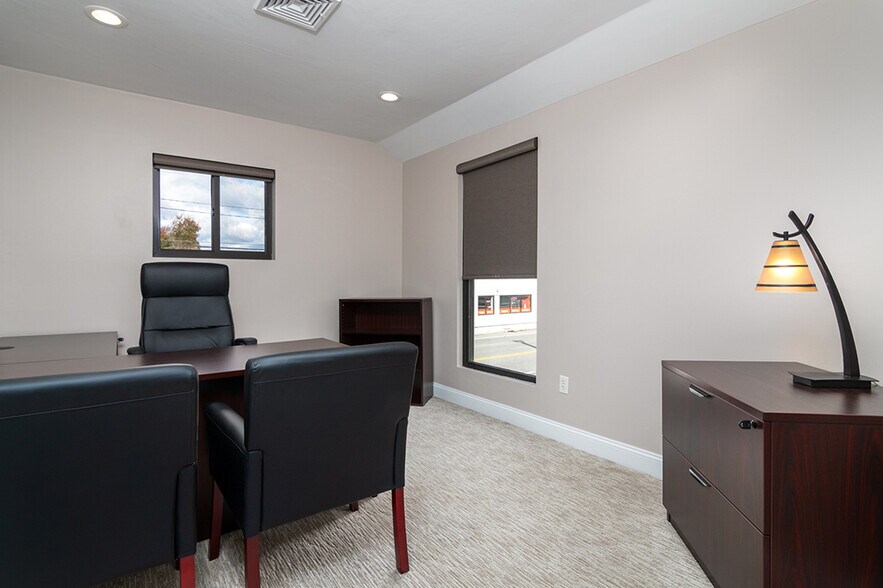 More Photos Of 838 Reservoir Ave, Cranston Freestanding For Sale