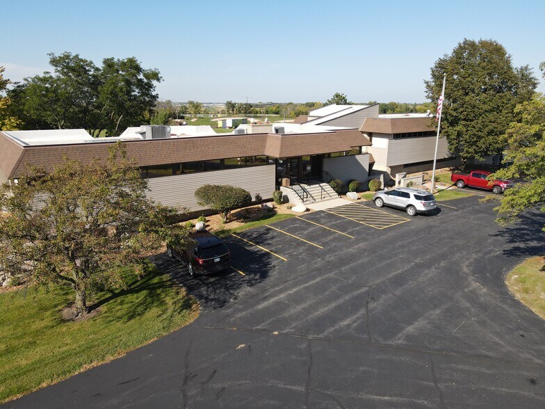 More Photos Of N5776 County Road D, Fond Du Lac Medical For Sale