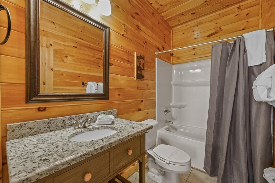 More Photos Of 1960 Blackthorn Trl, Sevierville Specialty For Sale