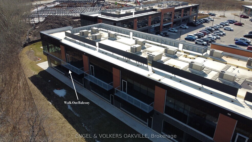 More Photos Of 1939 Ironoak Way, Oakville Office For Sale