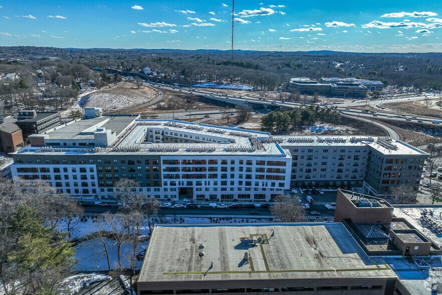 More Photos Of 40 William St, Wellesley Apartments For Lease