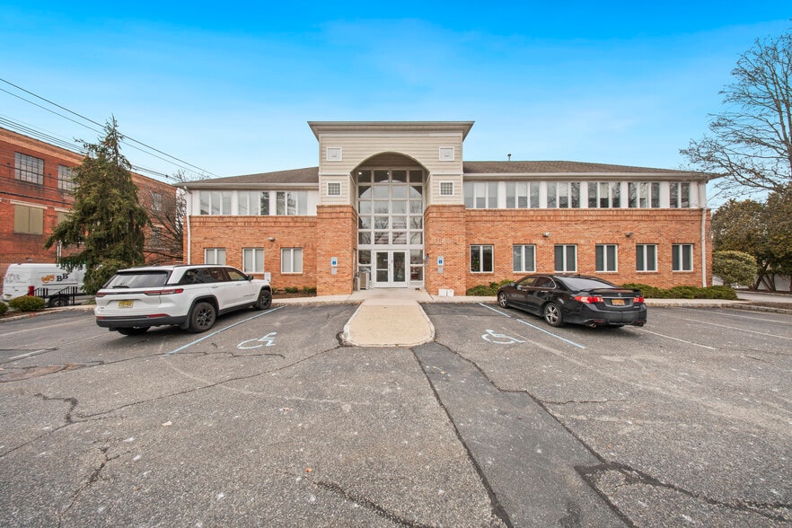 More Photos Of 96 E Main St, Little Falls Office For Lease