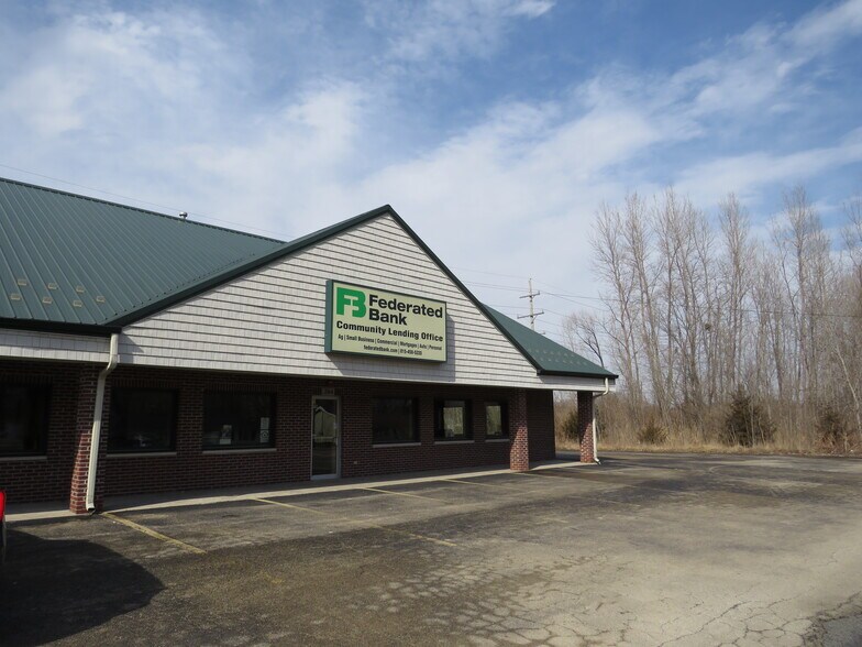 Primary Photo Of 264-272 S Front St, Braidwood Freestanding For Lease