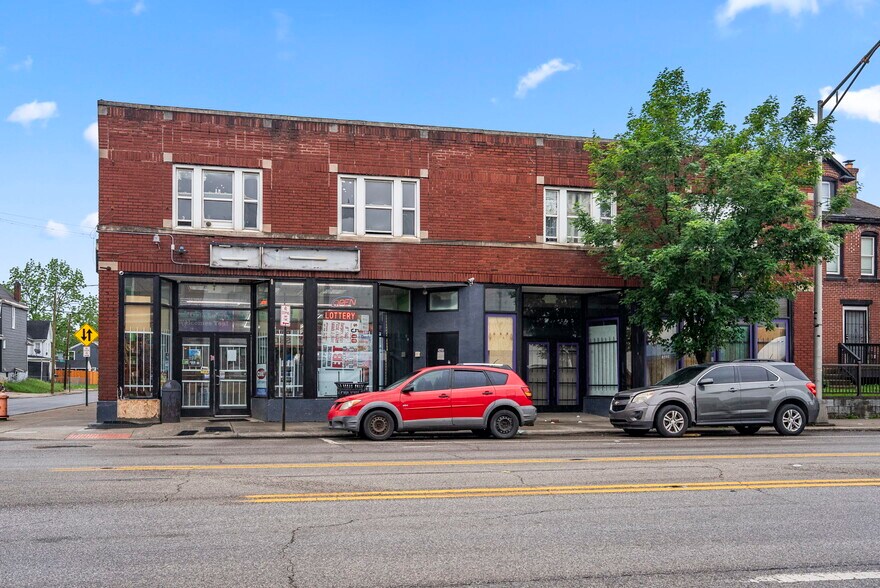 More Photos Of 2403-2409 W Broad St, Columbus Storefront Retail Residential For Sale