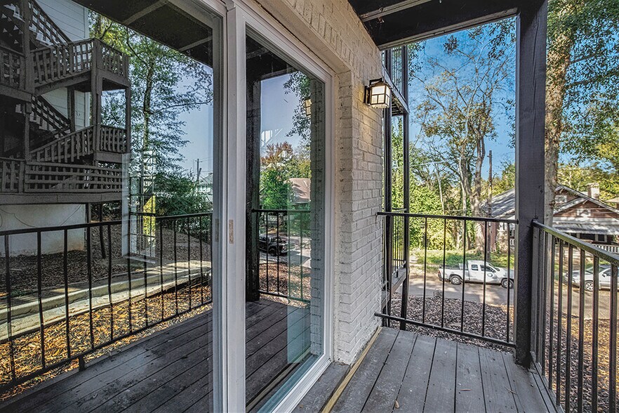 More Photos Of 1509 16th Ave S, Birmingham Multifamily For Sale