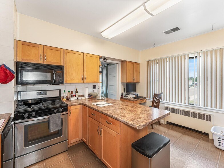 More Photos Of 1791 Superior St, Three Lakes Storefront For Sale