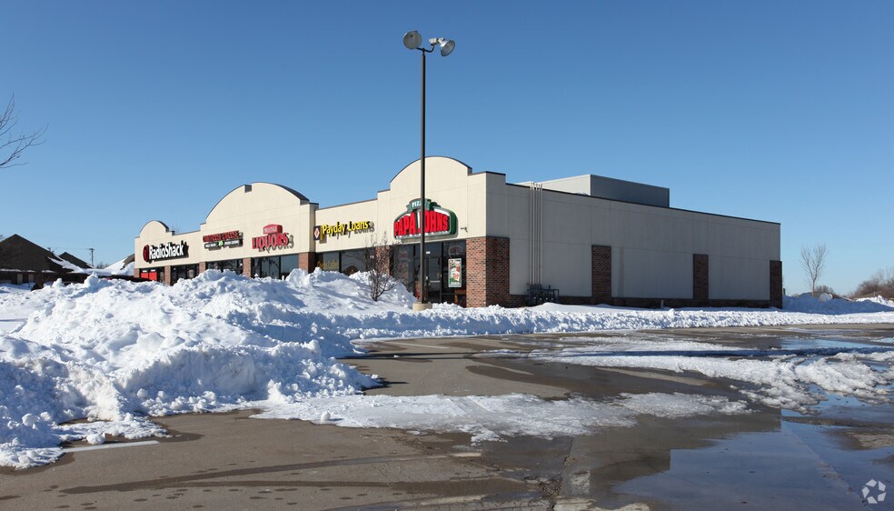 More Photos Of 8312-8320 E 171st St, Belton Storefront For Sale