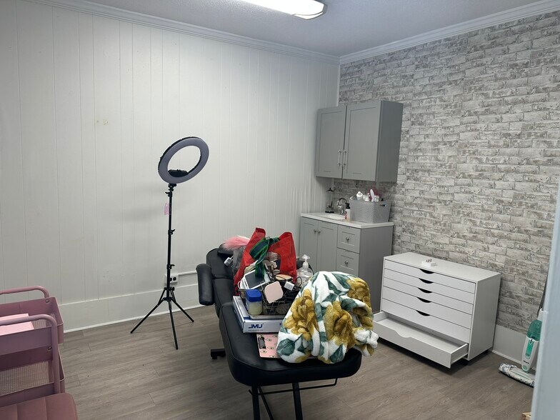 More Photos Of 2124-2126 Central Ave, Augusta Storefront For Lease