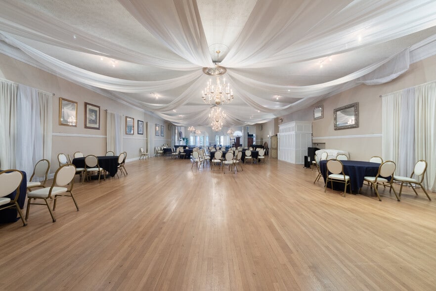 More Photos Of 525 Caroline St, Fredericksburg Lodge Meeting Hall For Lease