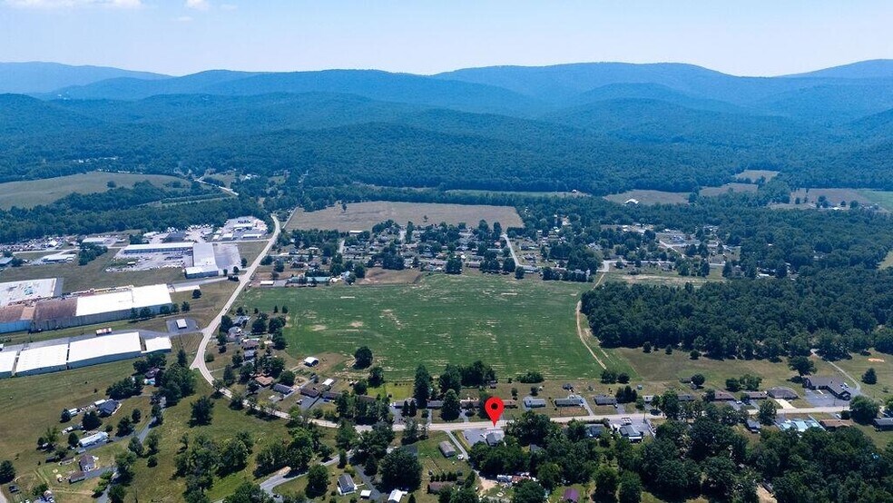 More Photos Of 555 MT Torrey Rd, Lyndhurst Post Office For Sale