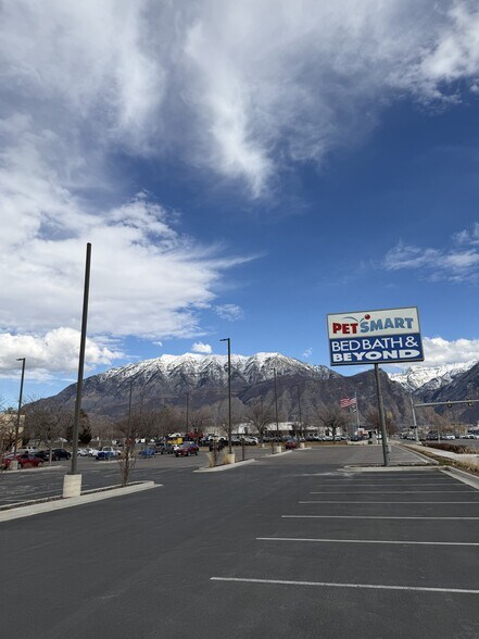 More Photos Of 50 W University Pky, Orem Freestanding For Lease