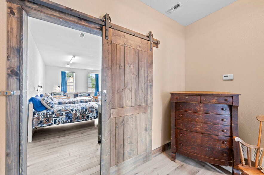 More Photos Of 116 N 3rd St, Burlington Apartments For Sale