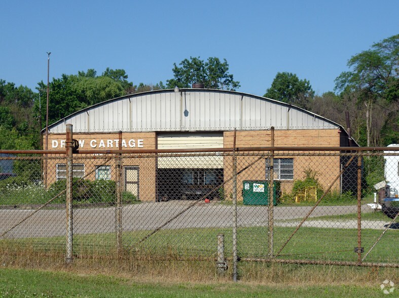 More Photos Of 5141 Stickney Ave, Toledo Manufacturing For Lease