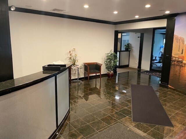 More Photos Of 231 Sutton St, North Andover Medical For Sale