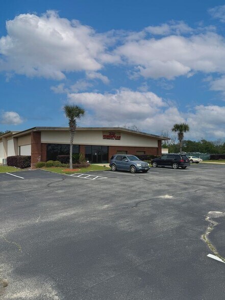 Primary Photo Of 2032 Sylvester Dr, Moultrie Warehouse For Sale