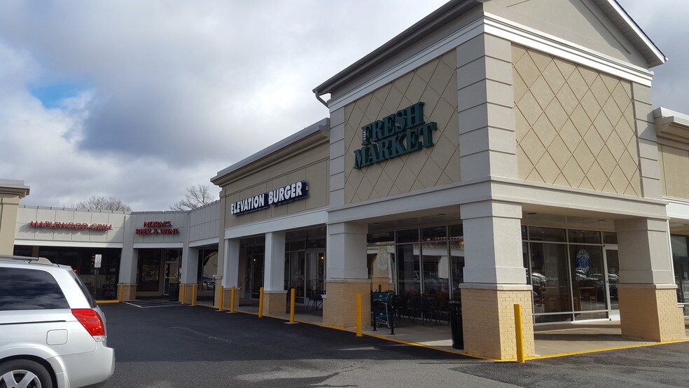 More Photos Of 126-150 Branch Rd SE, Vienna General Retail For Lease
